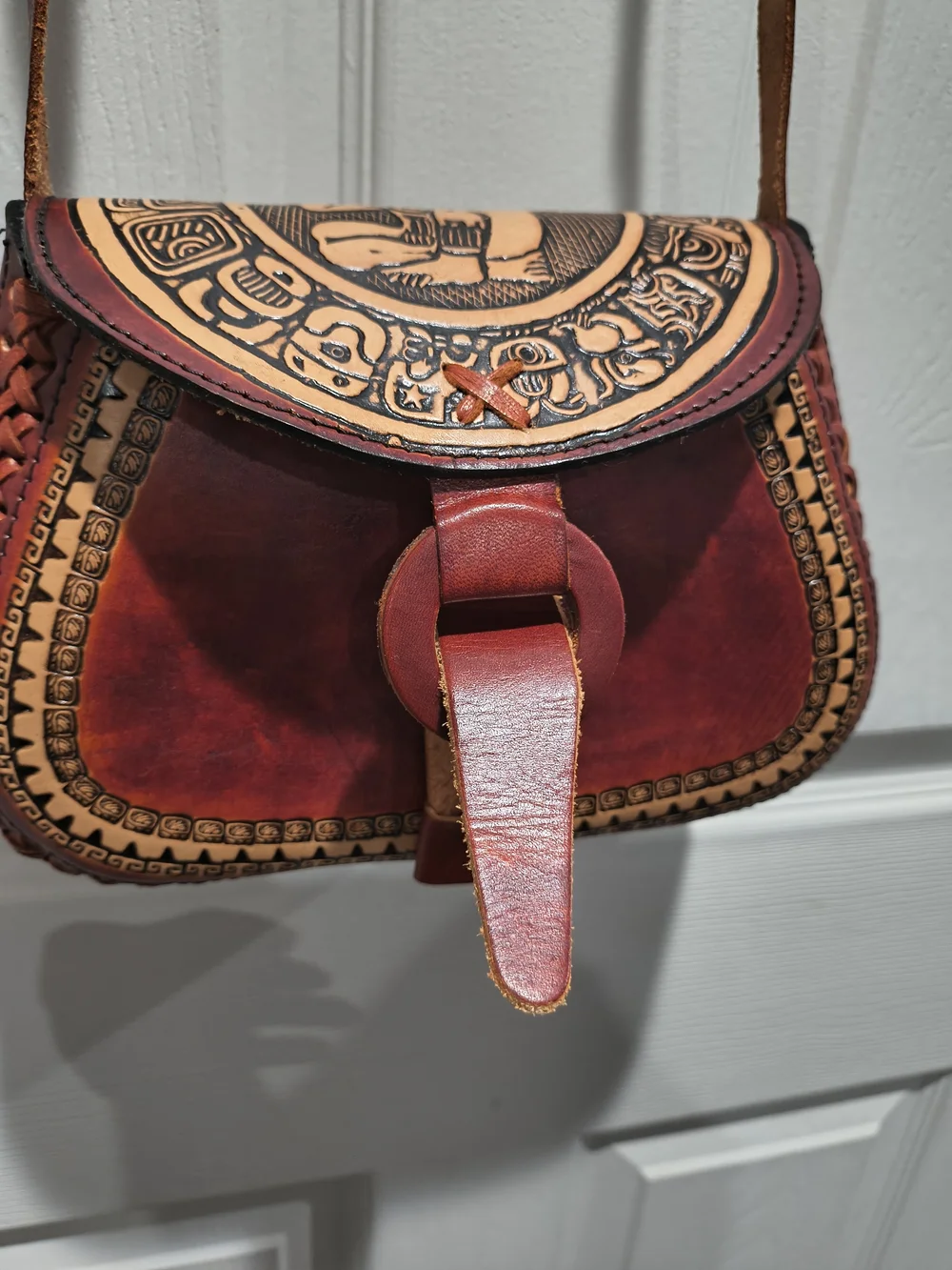 N/A handcrafted red
